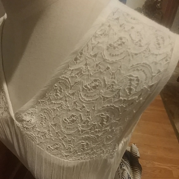 Shirt - Picture 4 of 6